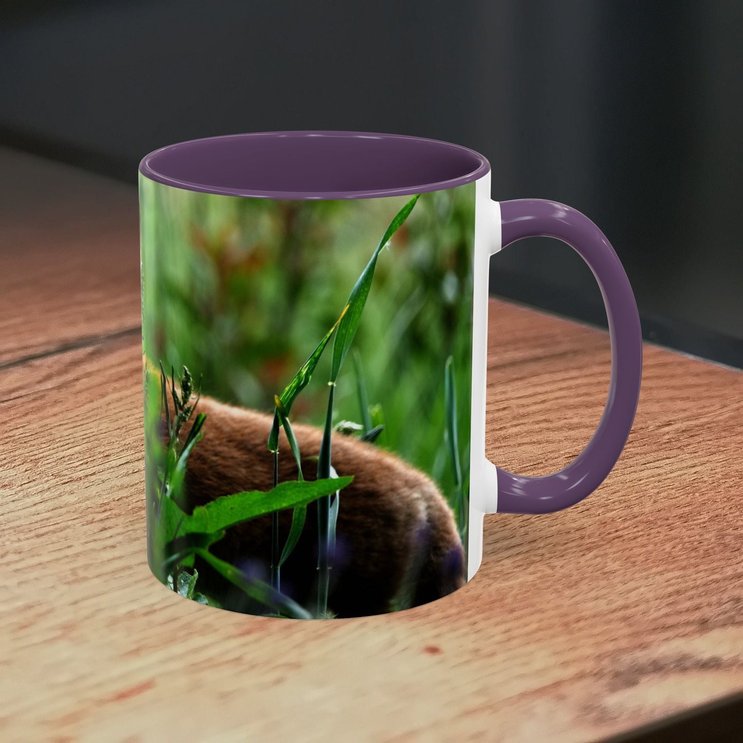 Fox-inspired accent coffee mug with vibrant nature design on ceramic, perfect for wildlife decor and nature lovers.