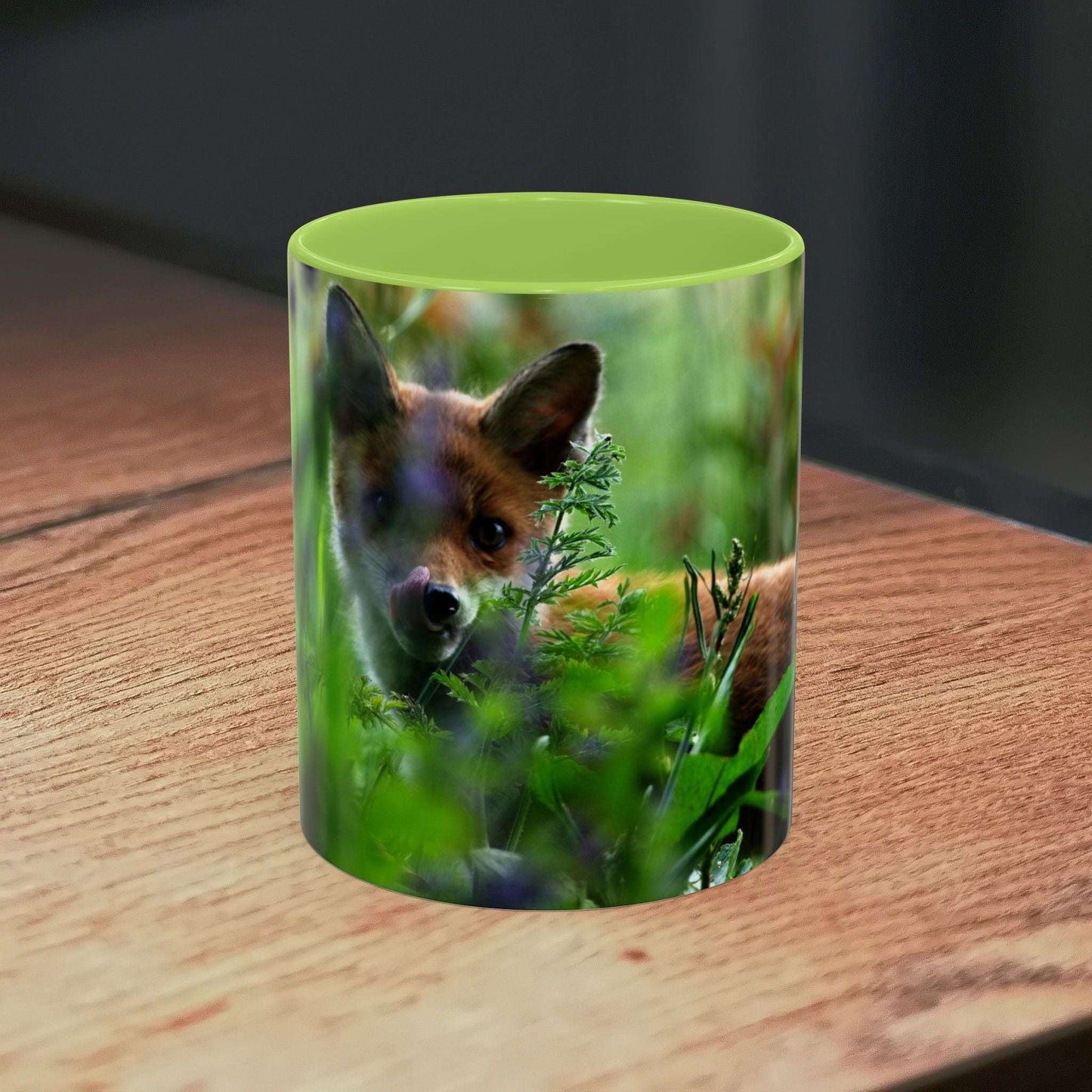 Fox-inspired accent coffee mug with nature design, perfect gift for wildlife lovers.