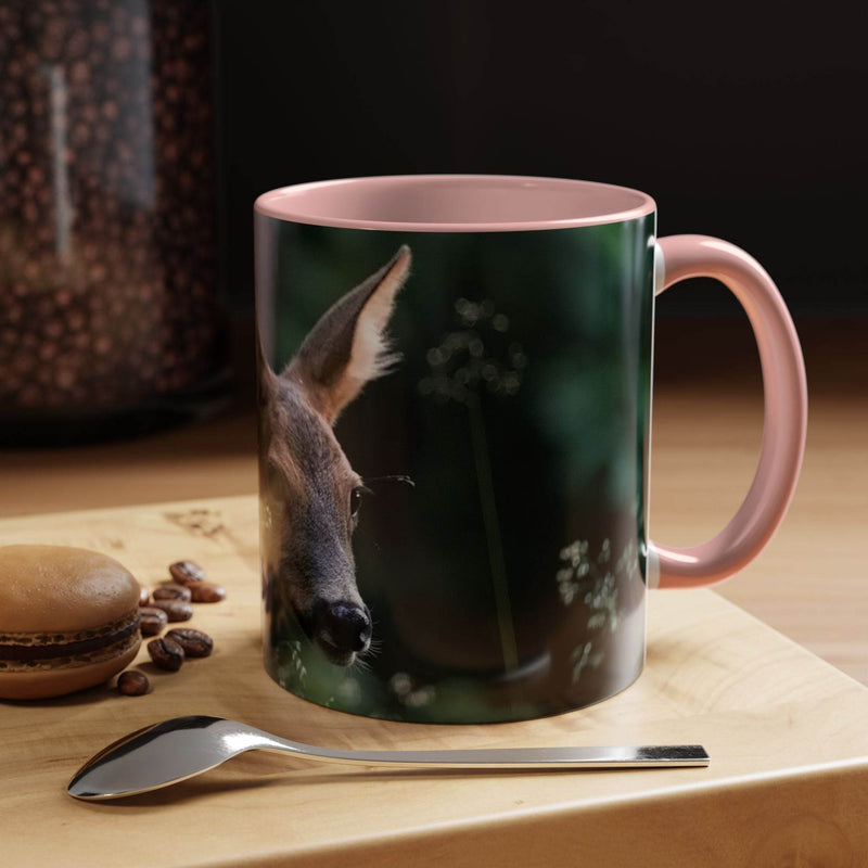 Tasse mit Hirsch-Print im Natur-Stil