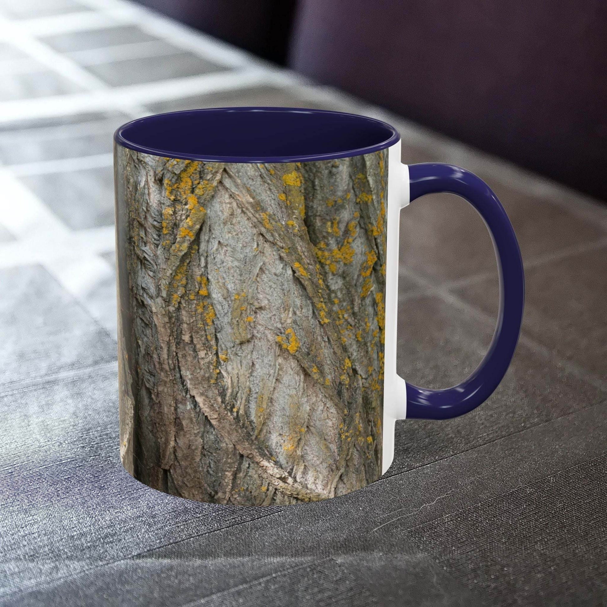 Tree trunk design coffee mug with rustic, nature-inspired aesthetic.