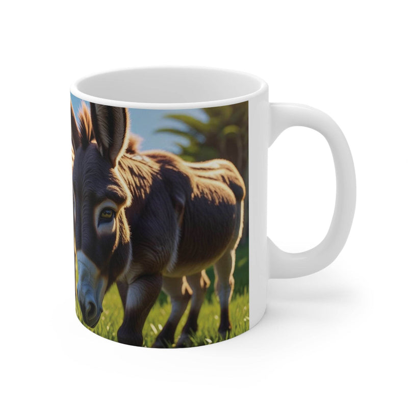 Gemütlicher 325ml Esel Kaffeebecher, ideal für eine heiße Tasse Tee oder Kaffee an kühlen Morgenstunden.