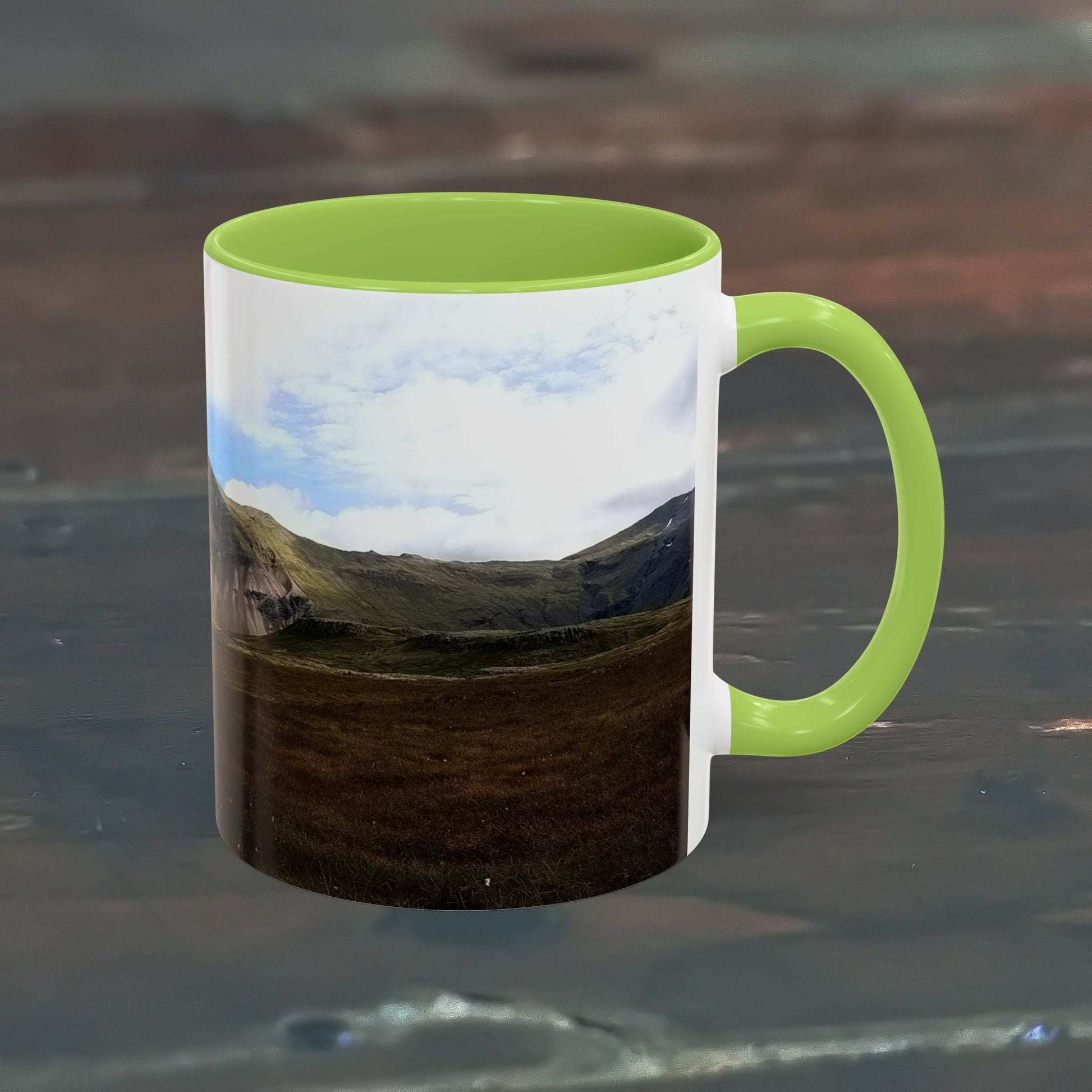 Coffee mug with Iceland scenery, green interior, lead and BPA-free, ceramic, 325ml.