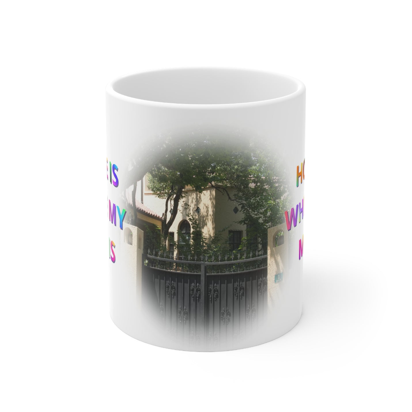Fröhlicher 325ml Becher aus Keramik mit praktischem C-Henkel, verziert mit einem langlebigen Spruch-Design zum Wohlfühlen.