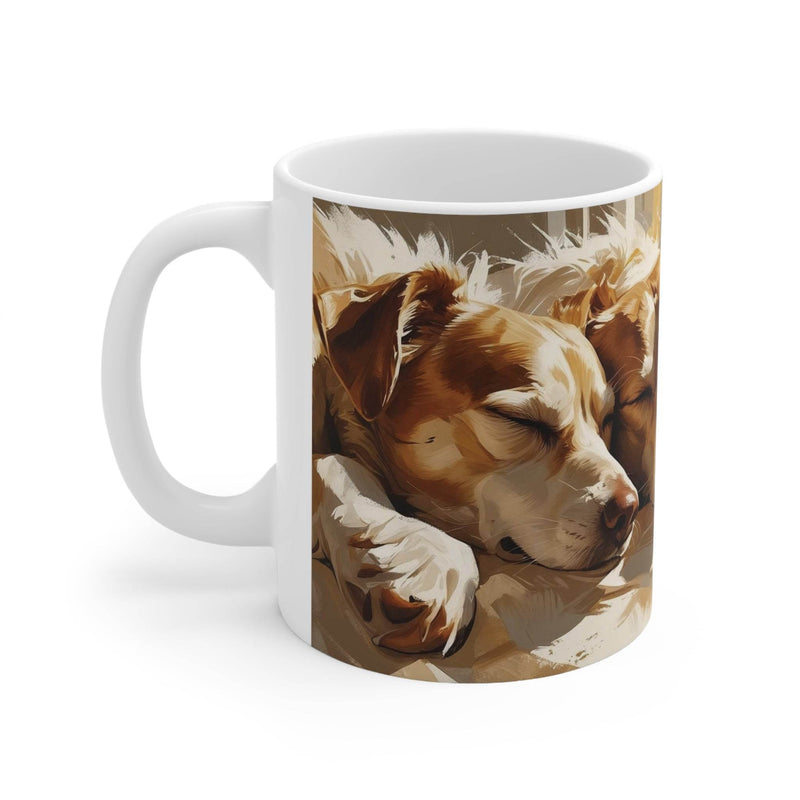 Premium 325ml Keramik-Kaffeebecher mit herzerwärmendem Design von vier schlafenden Hunden auf glänzender Oberfläche.