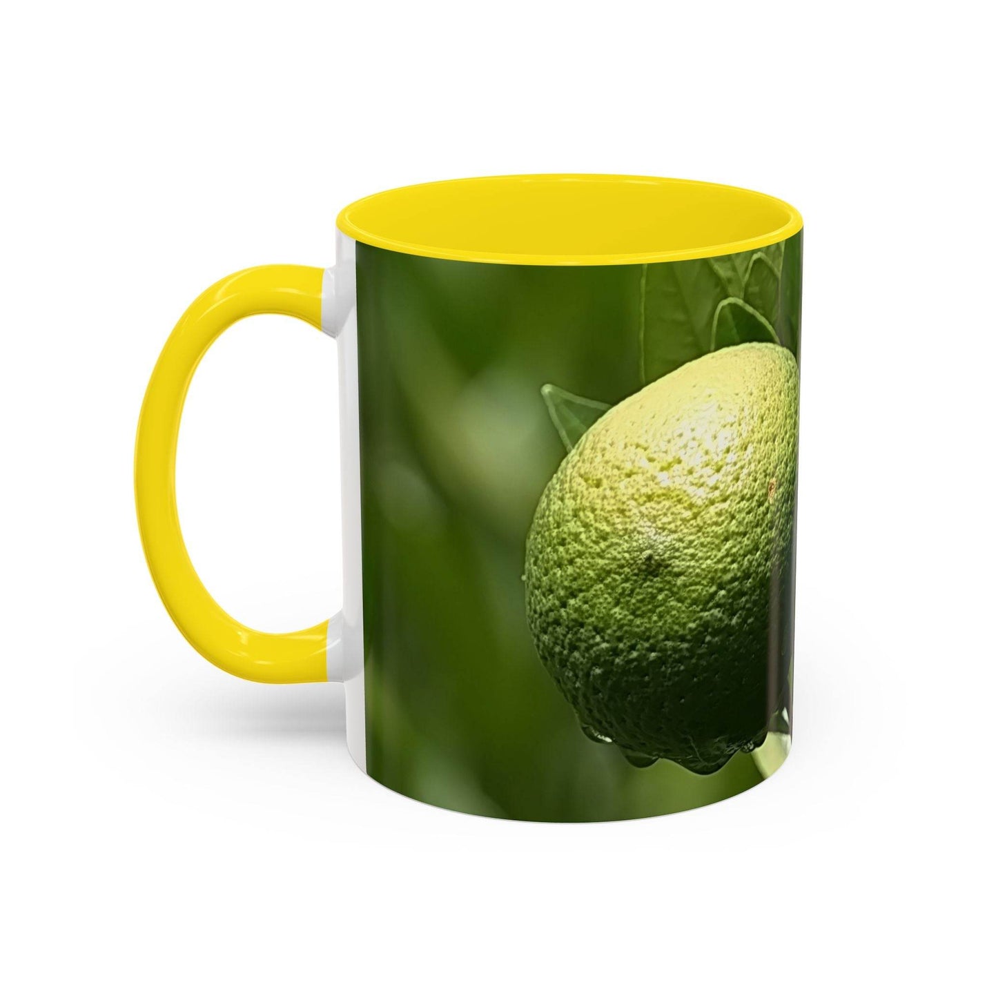 325ml Becher mit buntem Früchte-Design, veredelt durch einen gelben Henkel und eine passende gelbe Innenseite.
