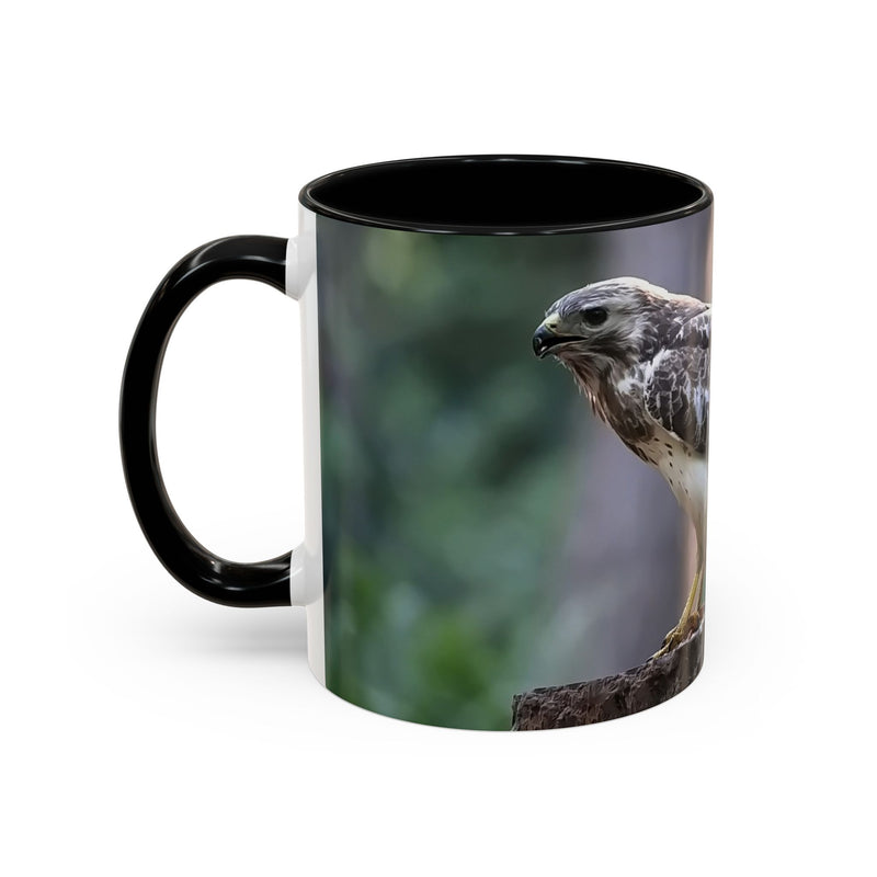Mäusebussard Becher 325ml mit Naturdesign, schwarzem Henkel und Inneren.