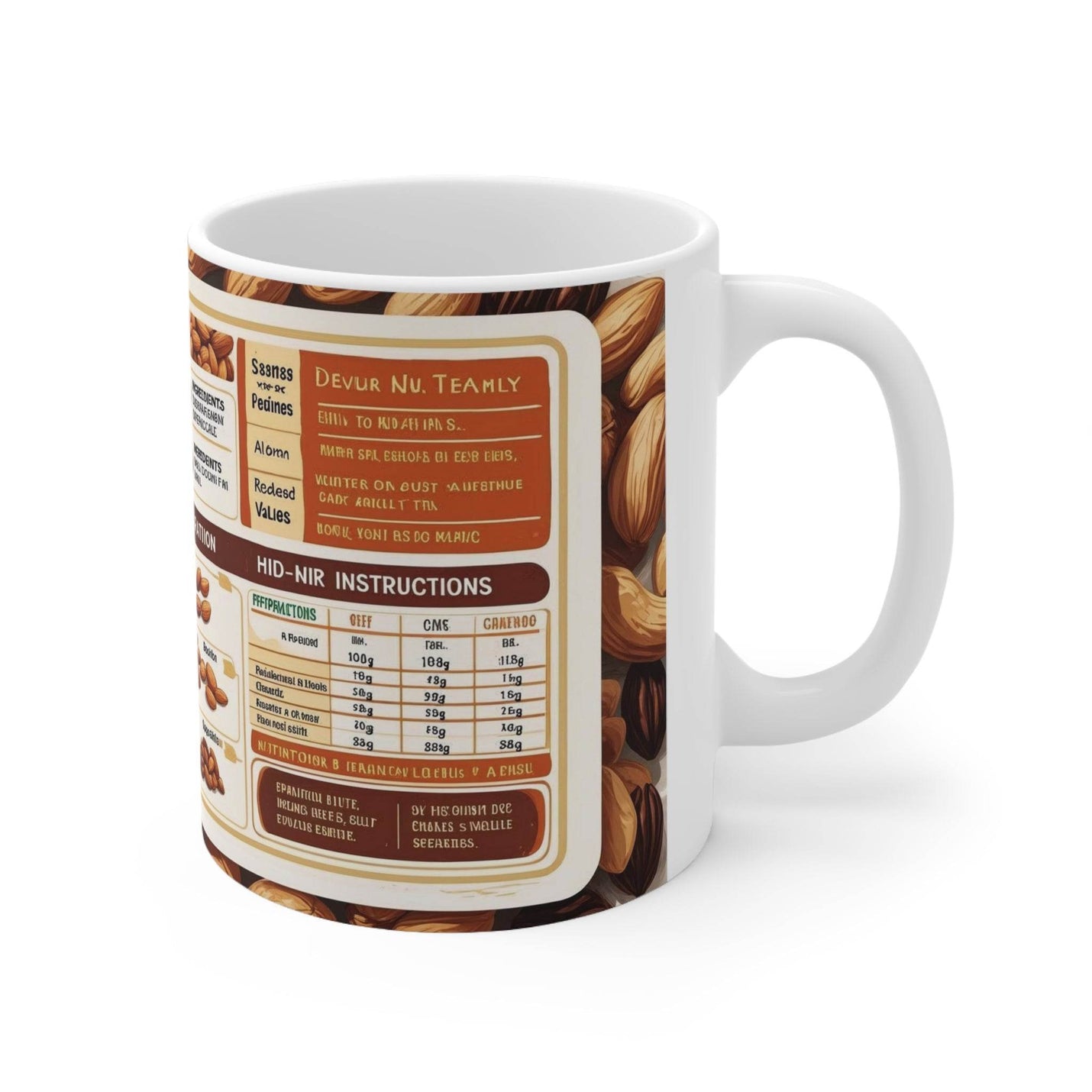 Hochwertiger weißer 325ml Kaffeebecher mit praktischem Henkel und einem verspielten Nüsse-Muster als tolles Geschenk zu den Feiertagen.